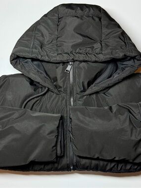 Zara Black Hooded Puffer Jacket Women’s XS Short Padded Coat